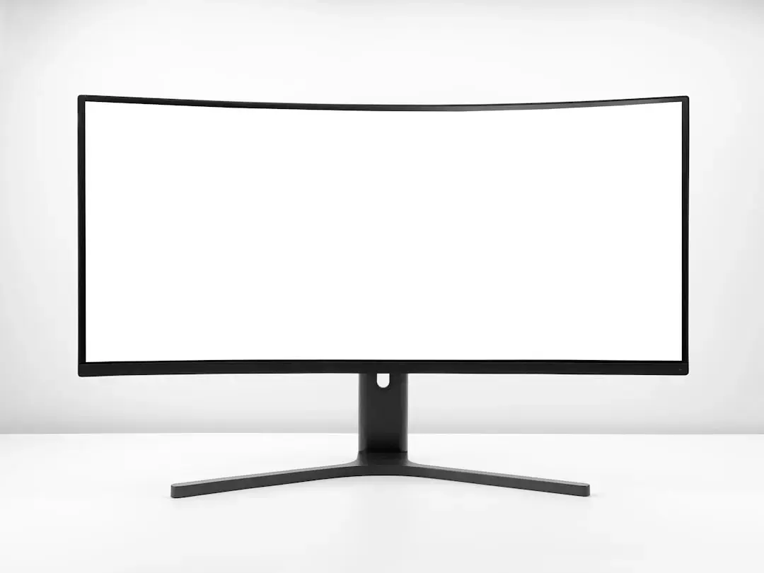 Massive Curved Monitor Drops Below $500 in Amazon Sale