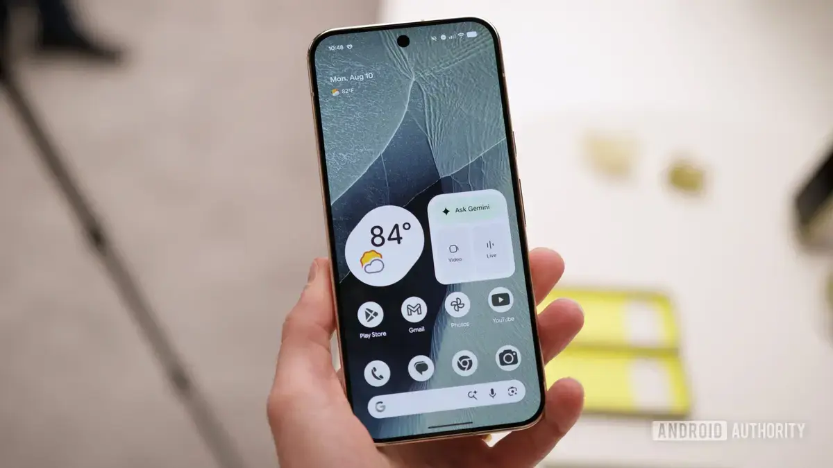 Pixel 11 Demo Units Hint at Harry Potter Theme Packs