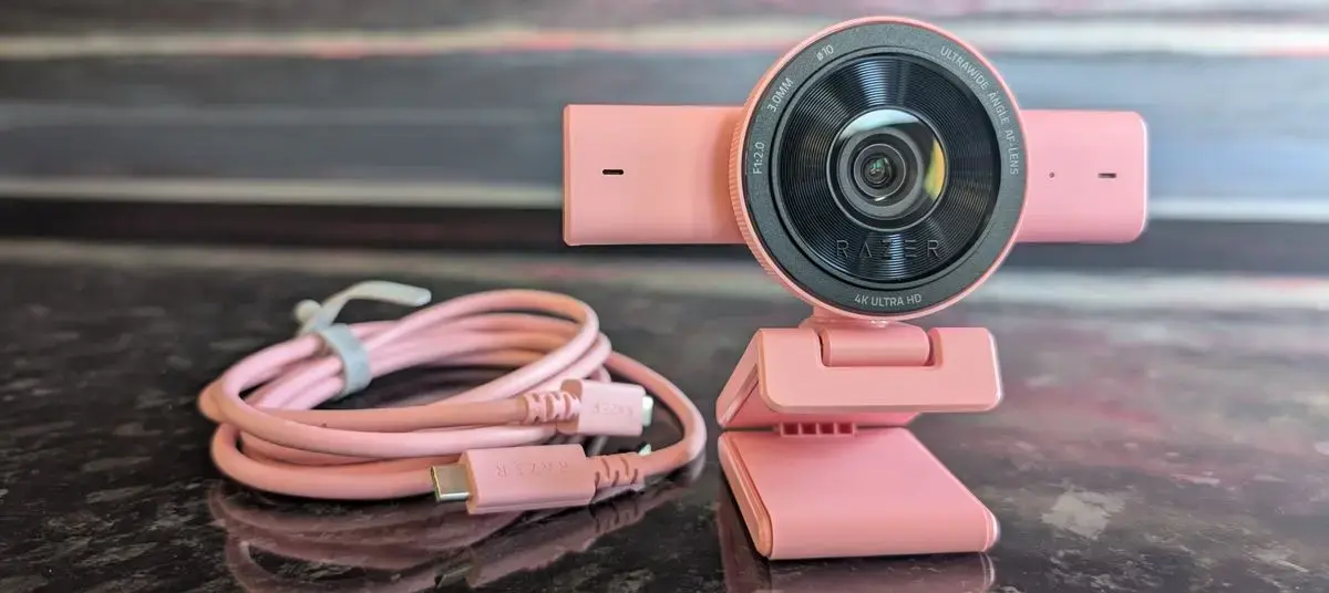 Razer Kiyo V2 Webcam Delivers High-Quality Performance