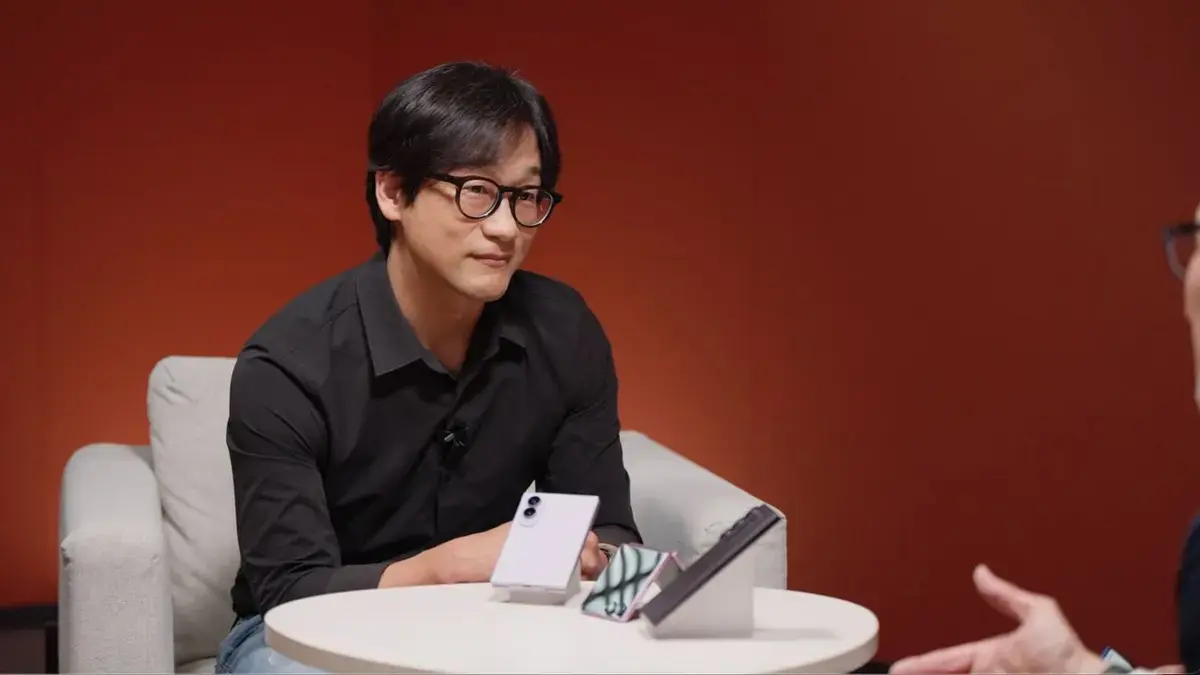 Samsung's Foldable Future Unfolds