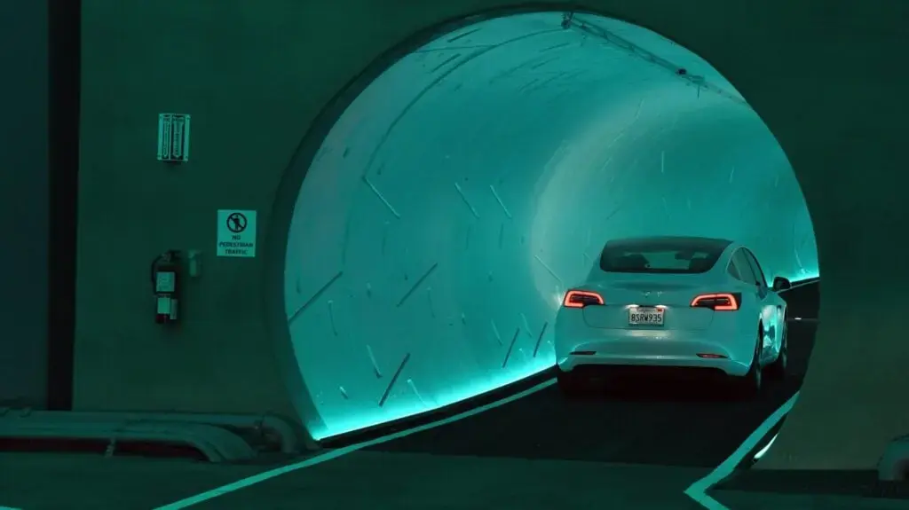 SpaceX Value Plummets as Musk Seeks New Funding for The Boring Company