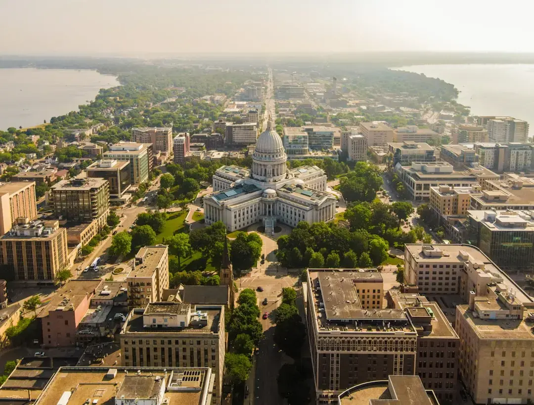 Wisconsin Police Use Multi‑State Camera Network to Track Man Buying Marijuana Across State Line