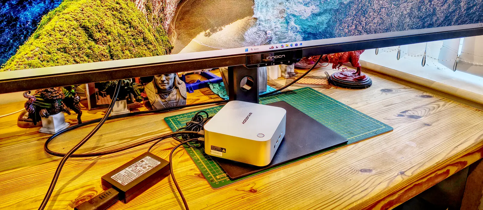 Compact Powerhouse: The Aoostar Maco 6850H Mini PC Review
