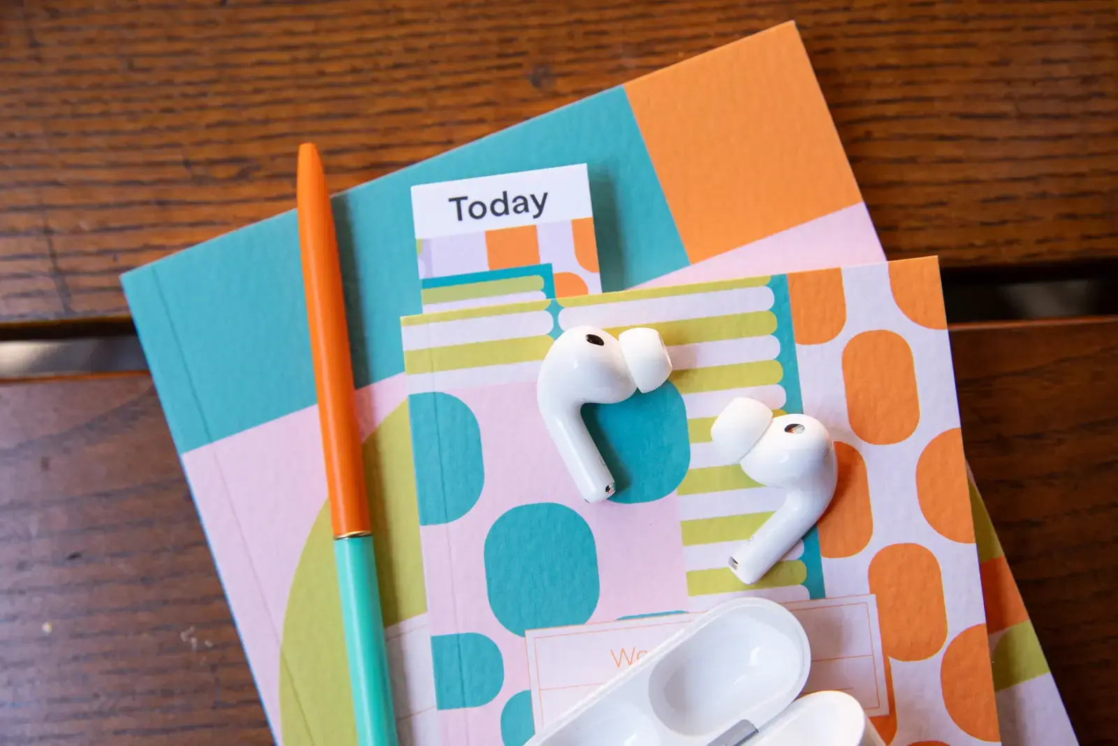 Apple’s Camera-Free AirPods Strategy Remains Intact