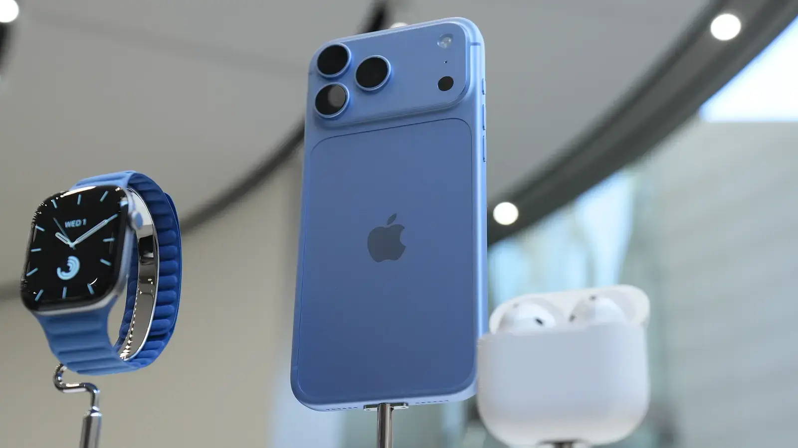 Apple's Latest iPhone Updates Leave Longtime Android User Envious