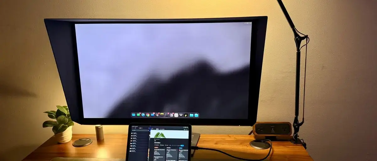 Dell UltraSharp U3226Q Review: Stunning QD-OLED Monitor Comes With High Price Tag