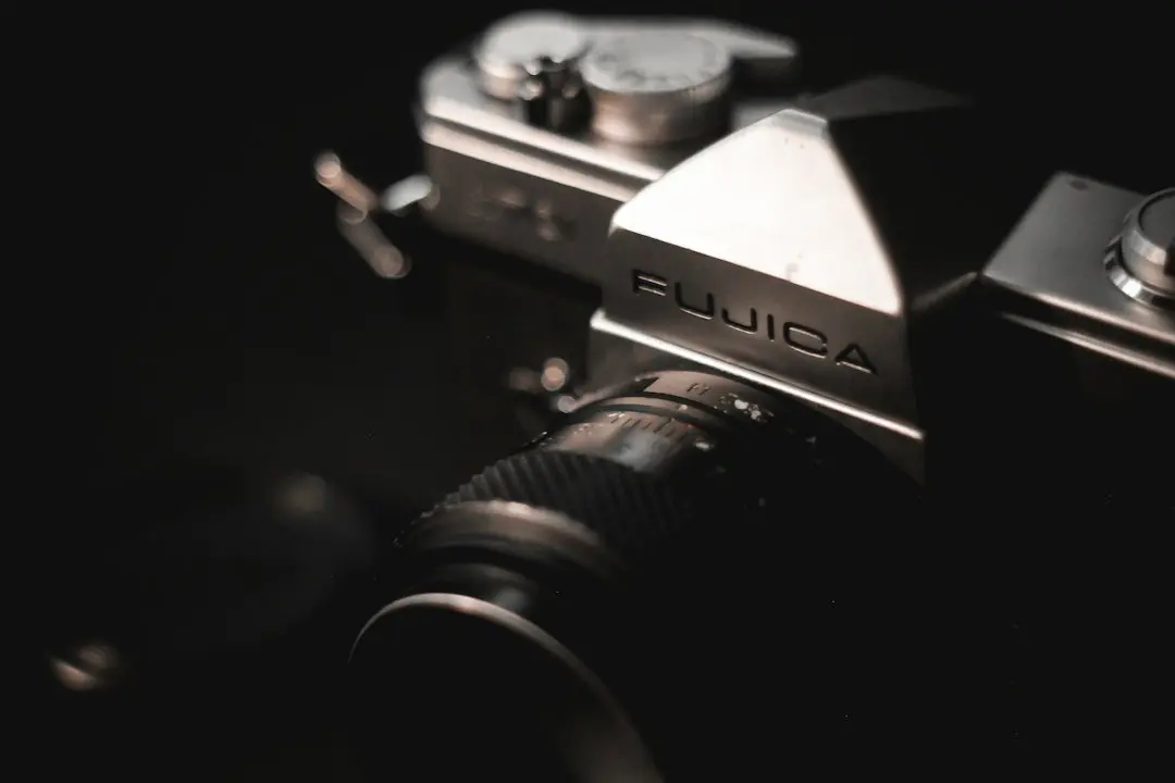 The Ethical Dilemma of Integrated Cameras in Smart Eyewear