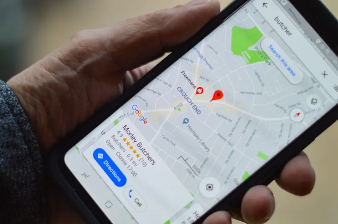 Google Maps Brings Real-Time Speed Limits and Speedometer to Android Auto Without Navigation