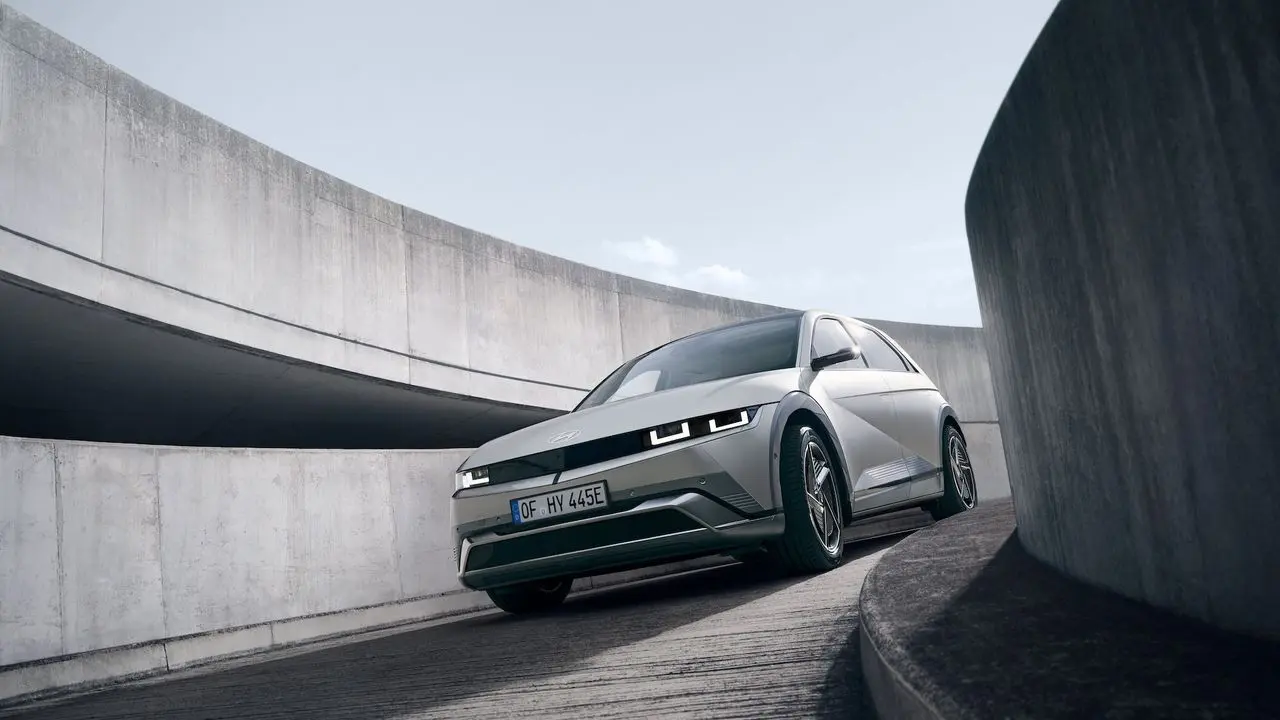 Hyundai Claims Top Spot in Global EV Battery Longevity Study