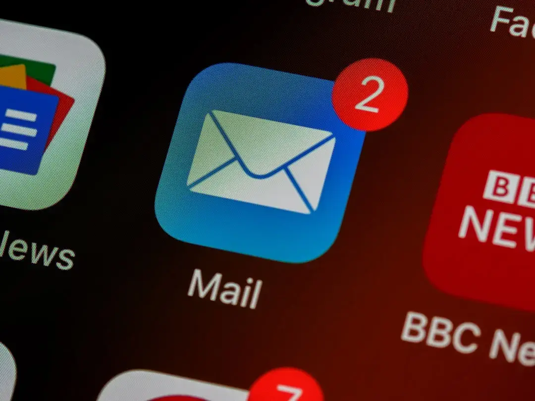 I stopped emailing files to myself, and now a tiny open-source app moves them between my devices instead