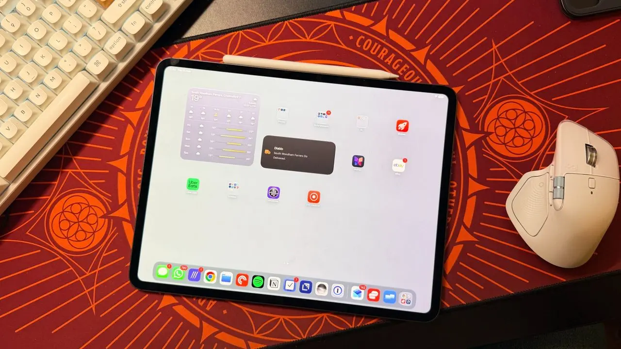 I just added a permanent Menu Bar to my iPad in iPadOS 27, and it's made my Apple tablet feel much more Mac-like