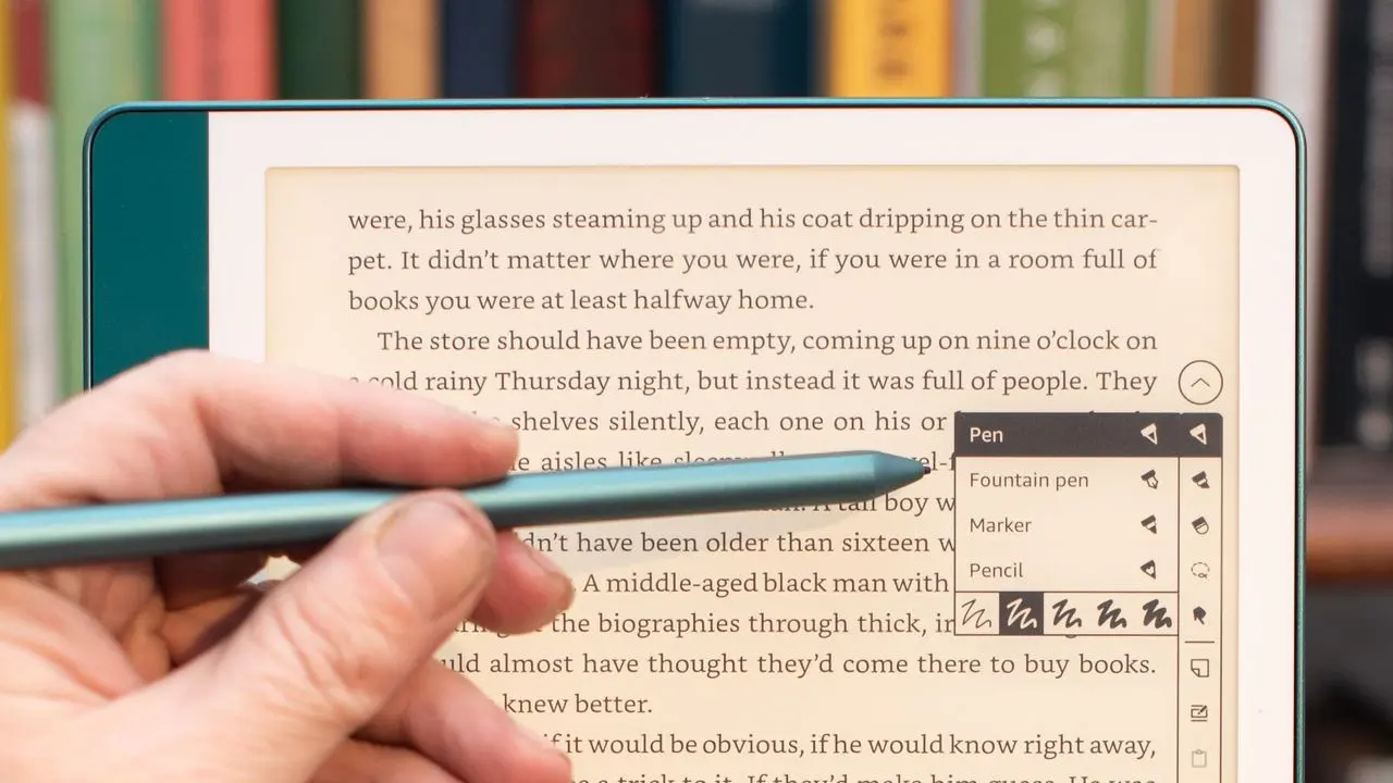 Amazon Kindle Scribe Hits Record Low Price Amid Surprise Discount Event
