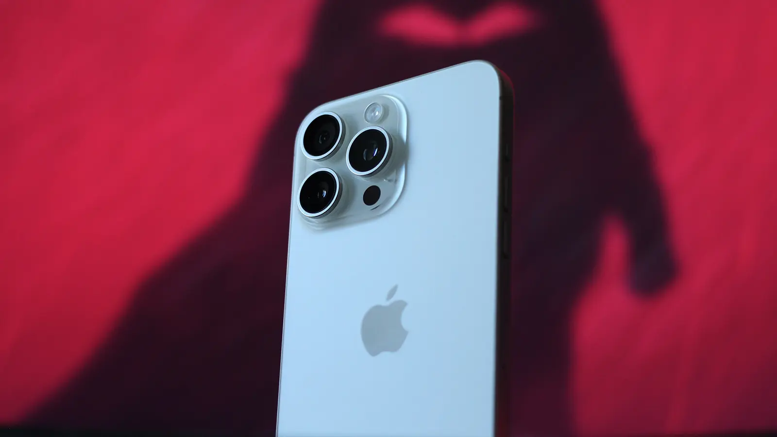 Life After 1,000 Battery Cycles on an iPhone 15 Pro Max