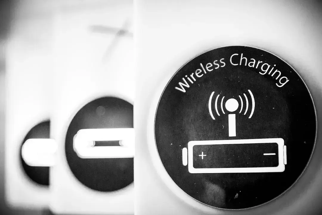 Pixel 11 Pro XL Wireless Charging Test: Speed and Heat Issues