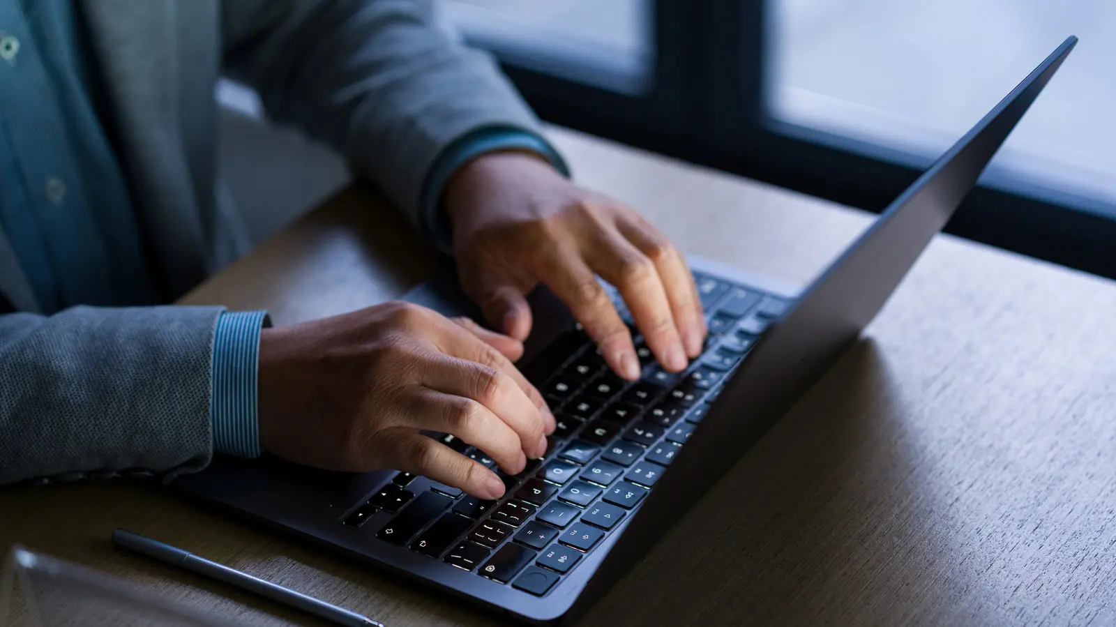 Protecting Your Data Before Discarding an Old Laptop