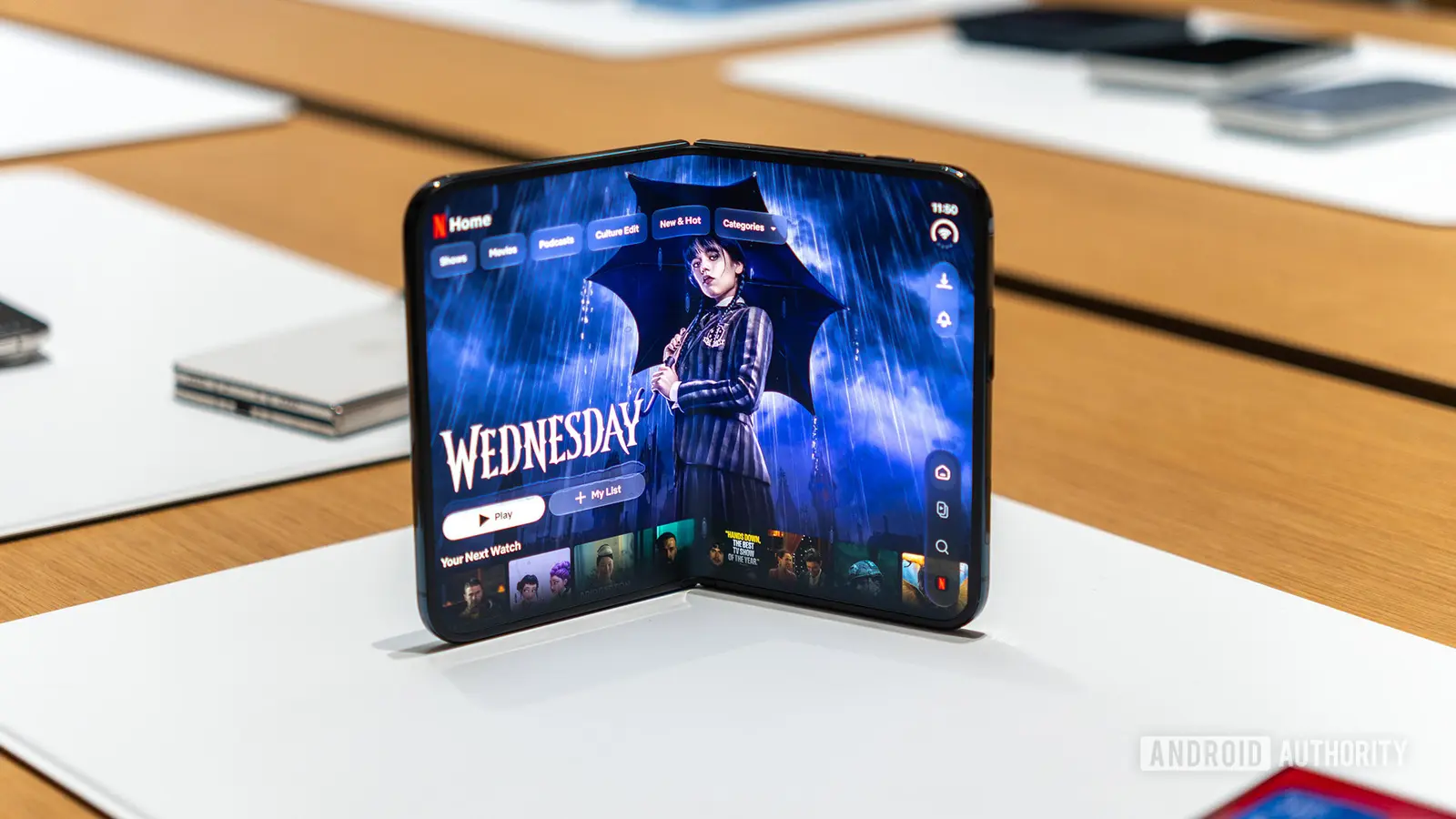 Apple’s Innovative Hinge Design Sets New Standard for Thermal Management