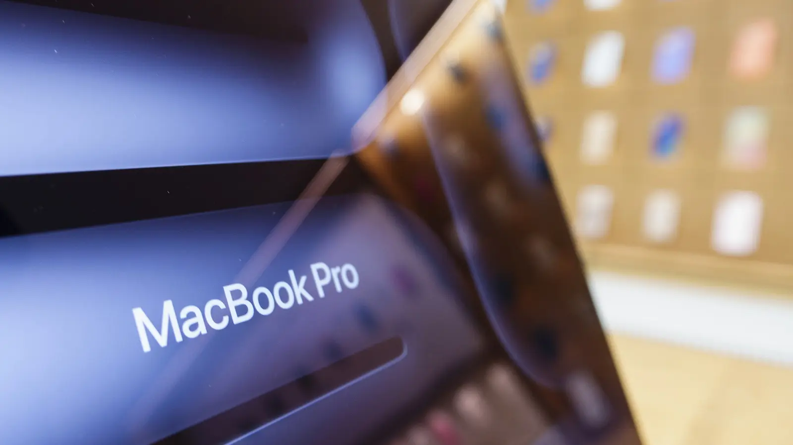 Apple's next MacBook Pro with OLED and touchscreen may launch lighter