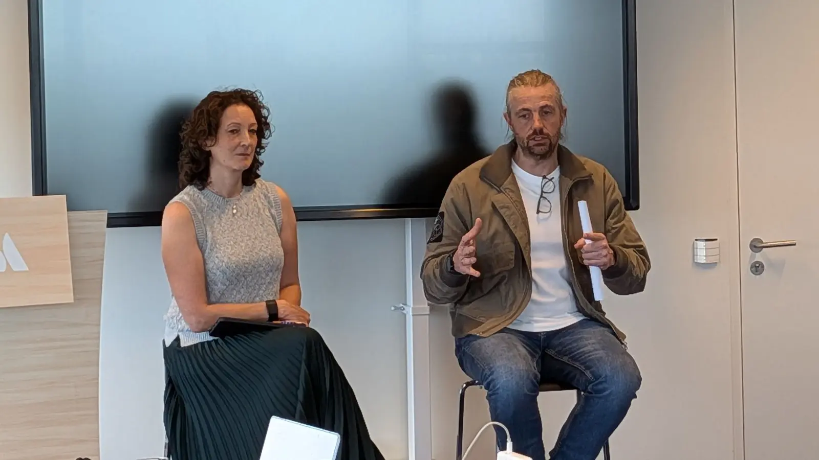 Atlassian CEO Dismisses Calls for Global AI Development Moratorium