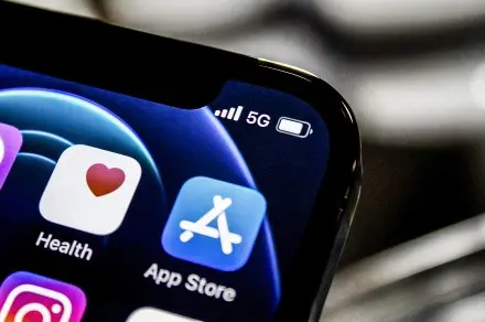 Australian Court Mandates Open App Market for iPhones