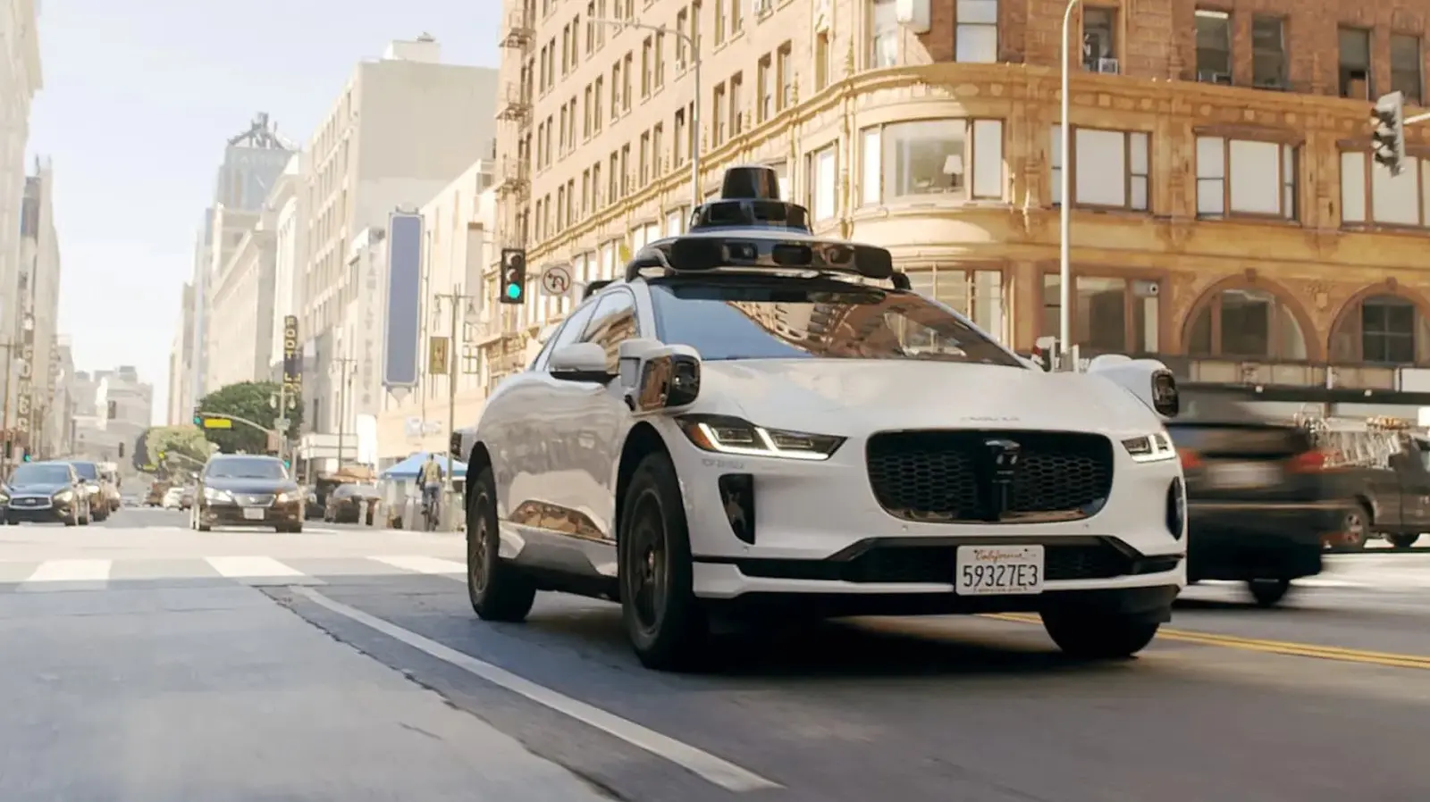 California Imposes Penalties for Robotaxis Obstructing Emergency Services