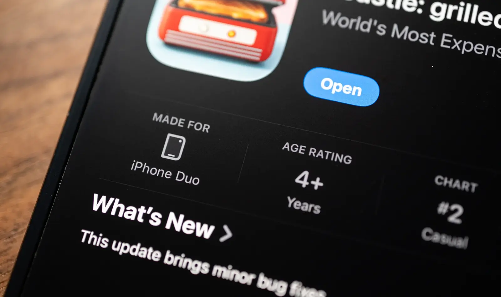 Creative Software Flourishes on the iPhone Duo