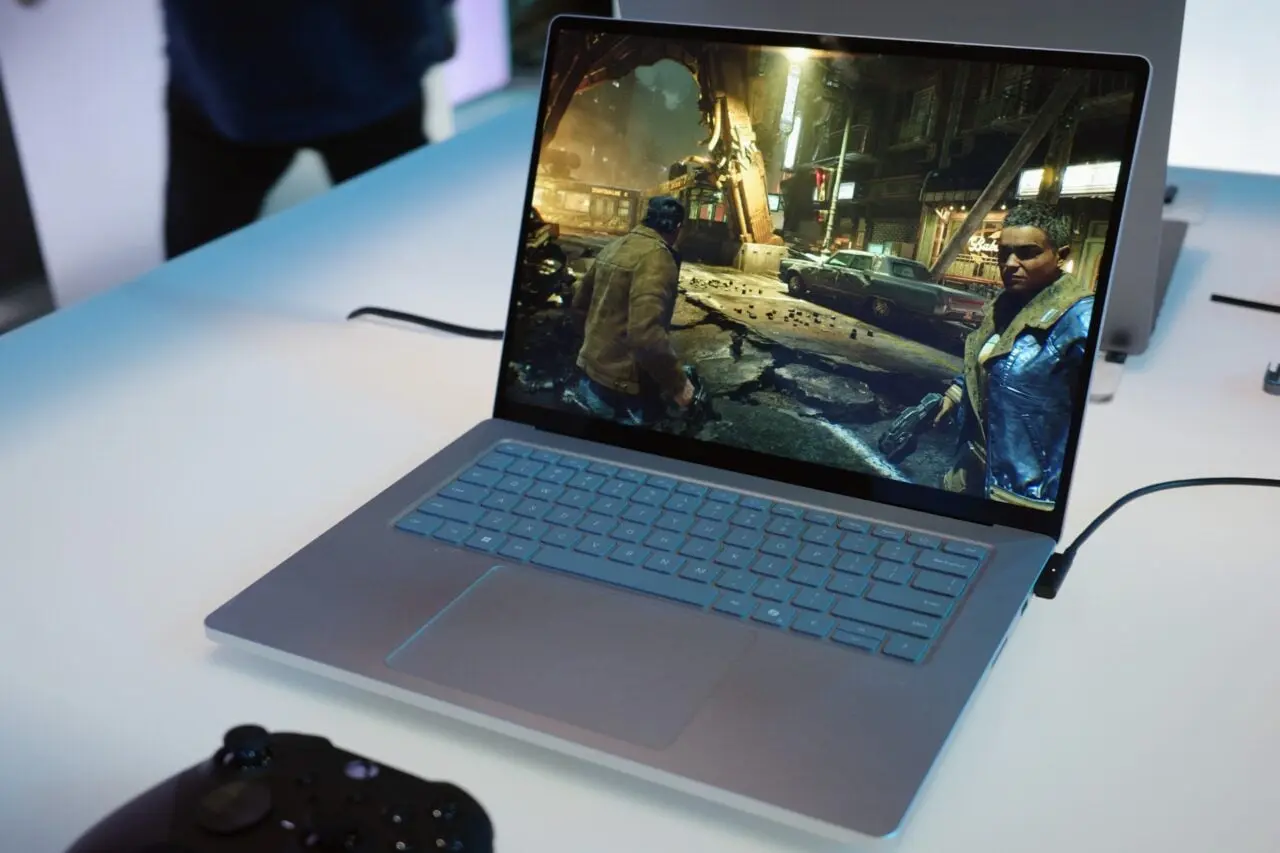 Microsoft Surface Laptop Ultra features 140W magnetic USB-C port