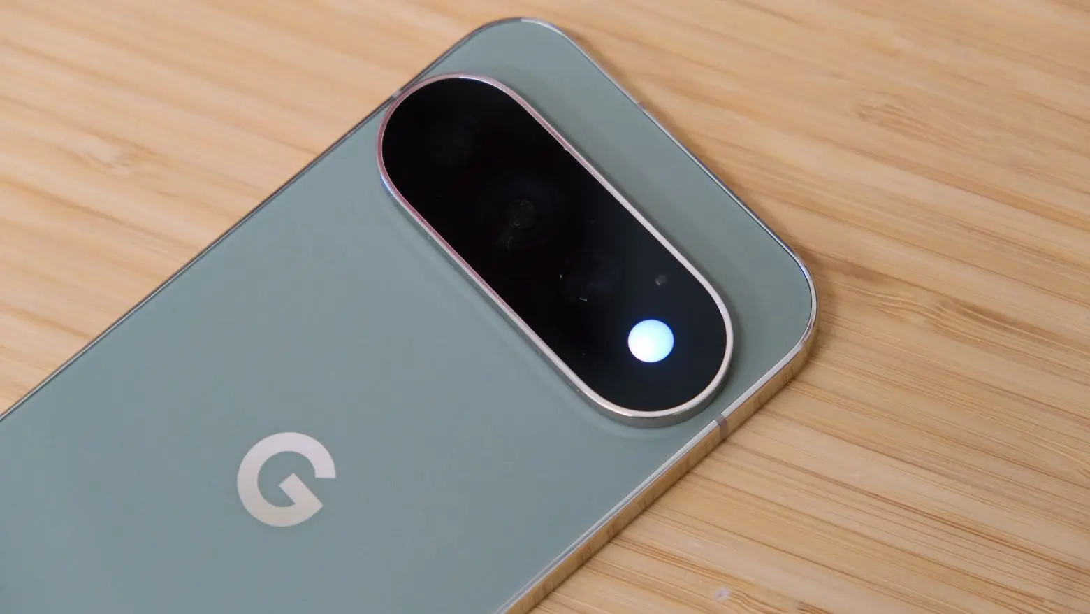 Mint Mobile Cuts Google Pixel 11 Price by $900